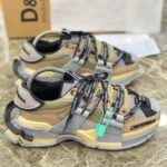Authentic Dolce & Gabbana Sneakers: Exclusive Wholesale Pallets - Image 3
